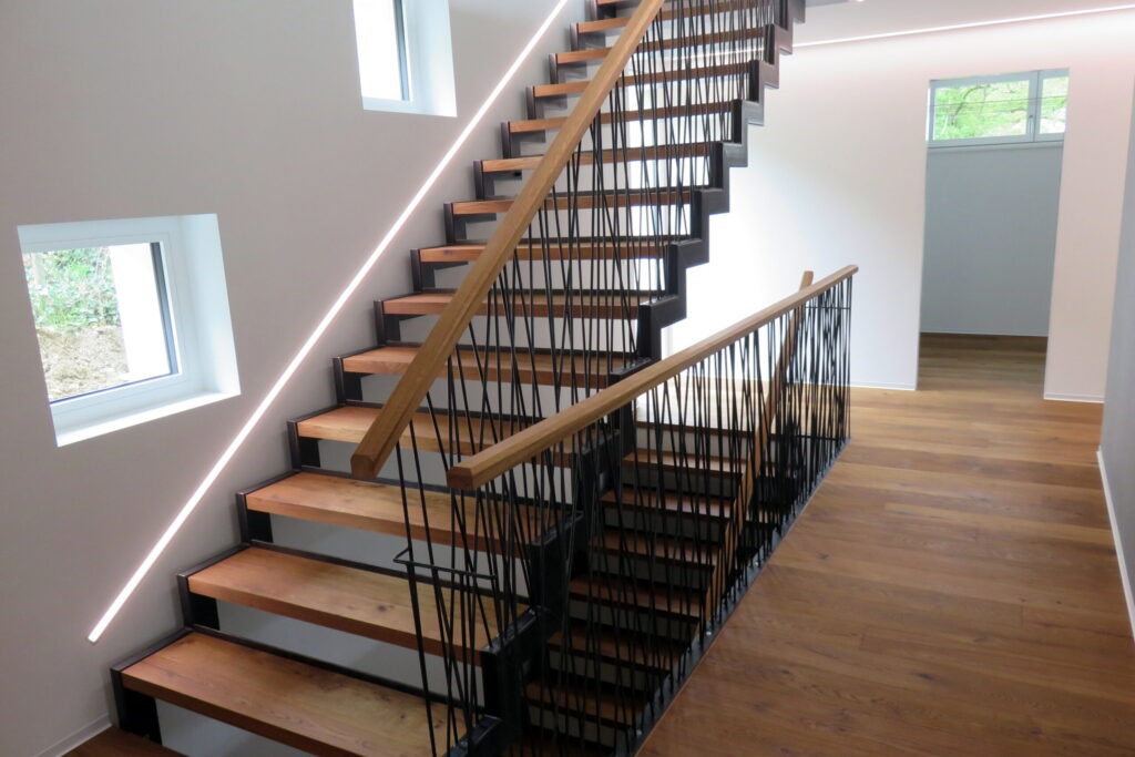 Metall-Holz-Treppe Einfamilienhaus